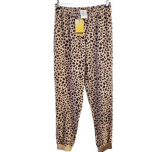 Jak & Rae Animal Print Fitness Jogger Sweatpants size Medium